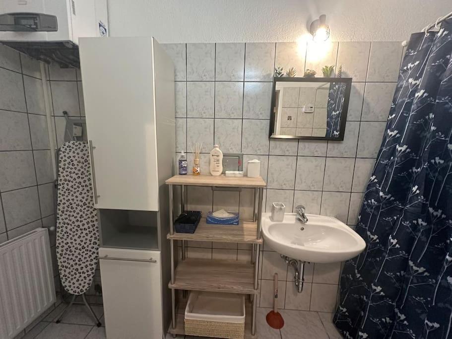 Klimatisierter Wiener Altbauflair Im Zentrum Wiens Luaran gambar